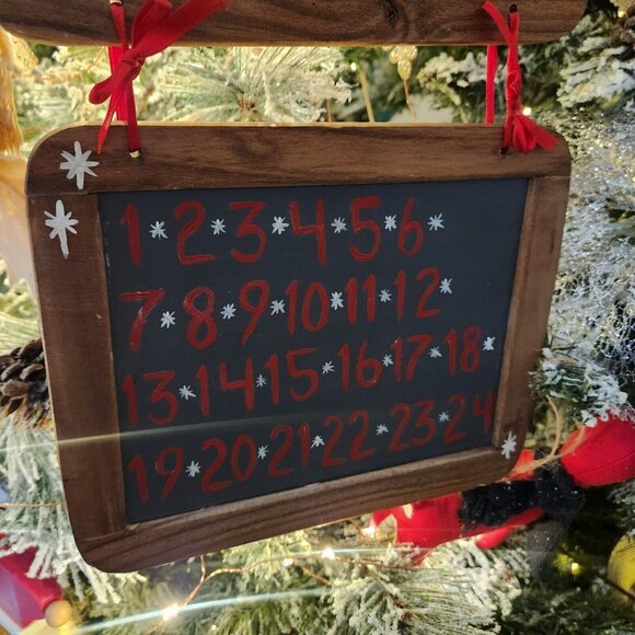 Vintage Handmade‎ Santa Advent Calendar countdown Wood Hand Paint - Picture 3 of 9